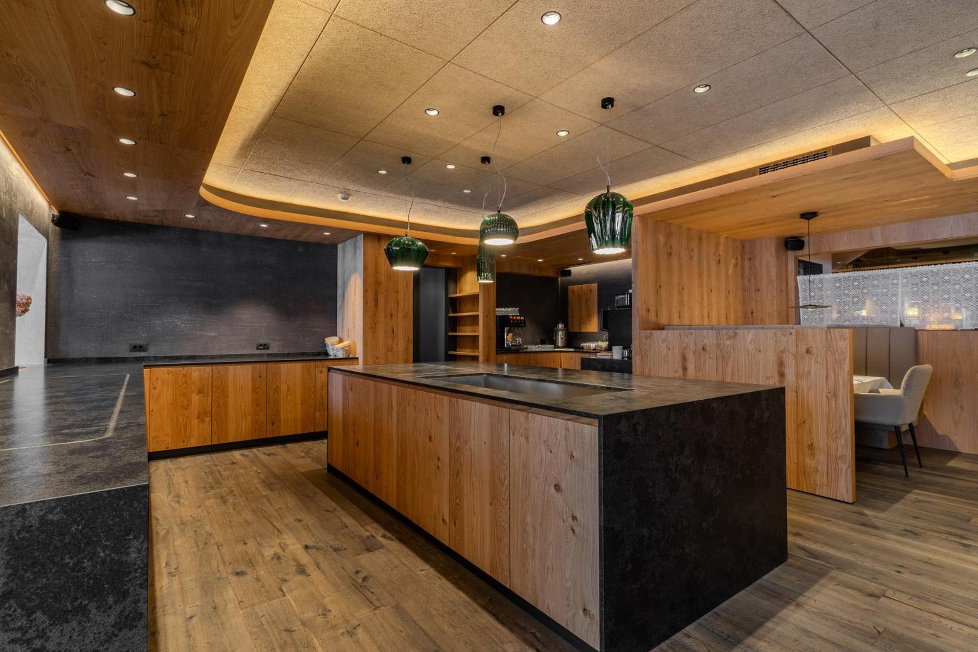 Hotel Krondlhof Brunico Eksteriør bilde