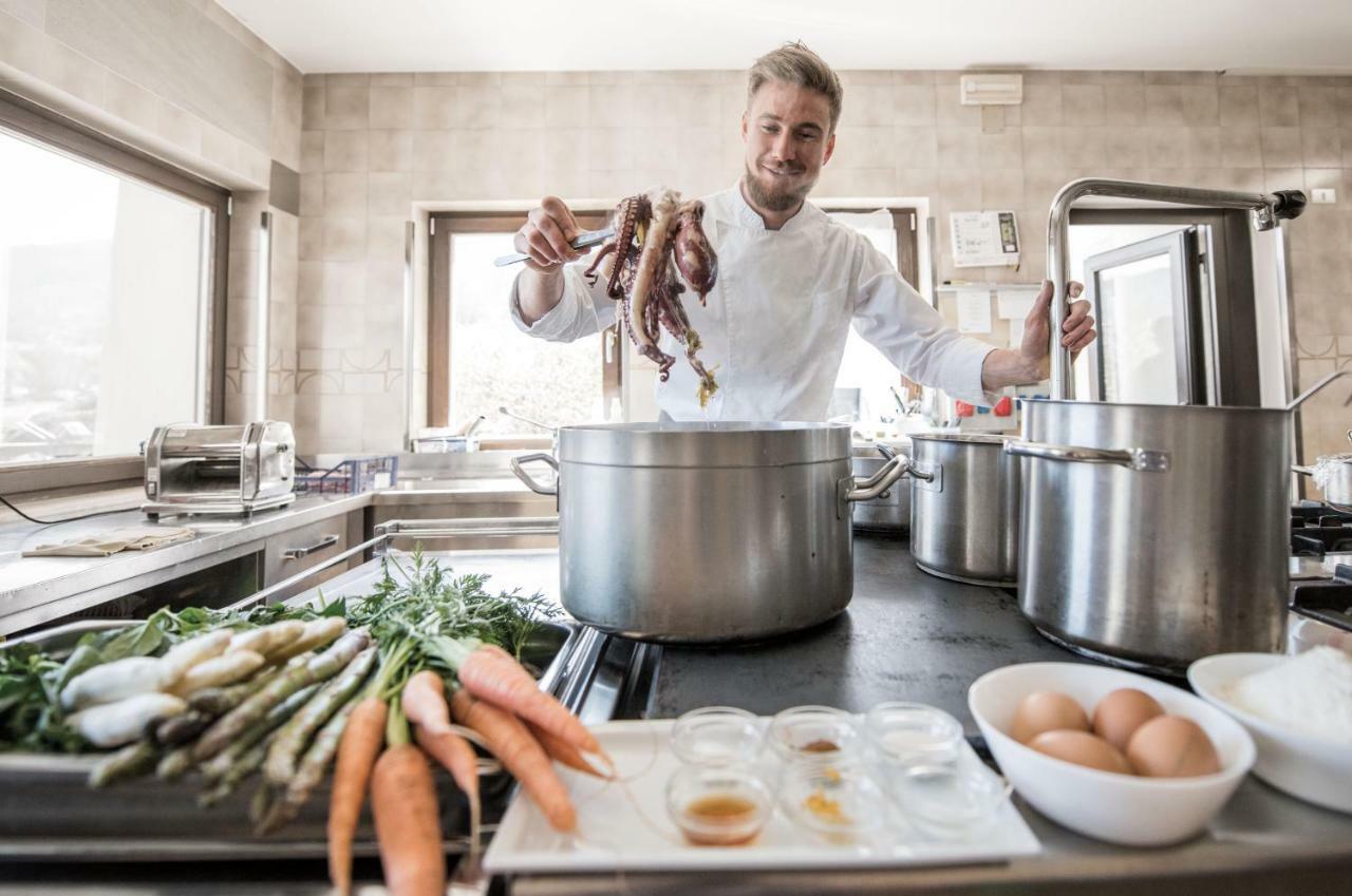 Hotel Krondlhof Brunico Eksteriør bilde