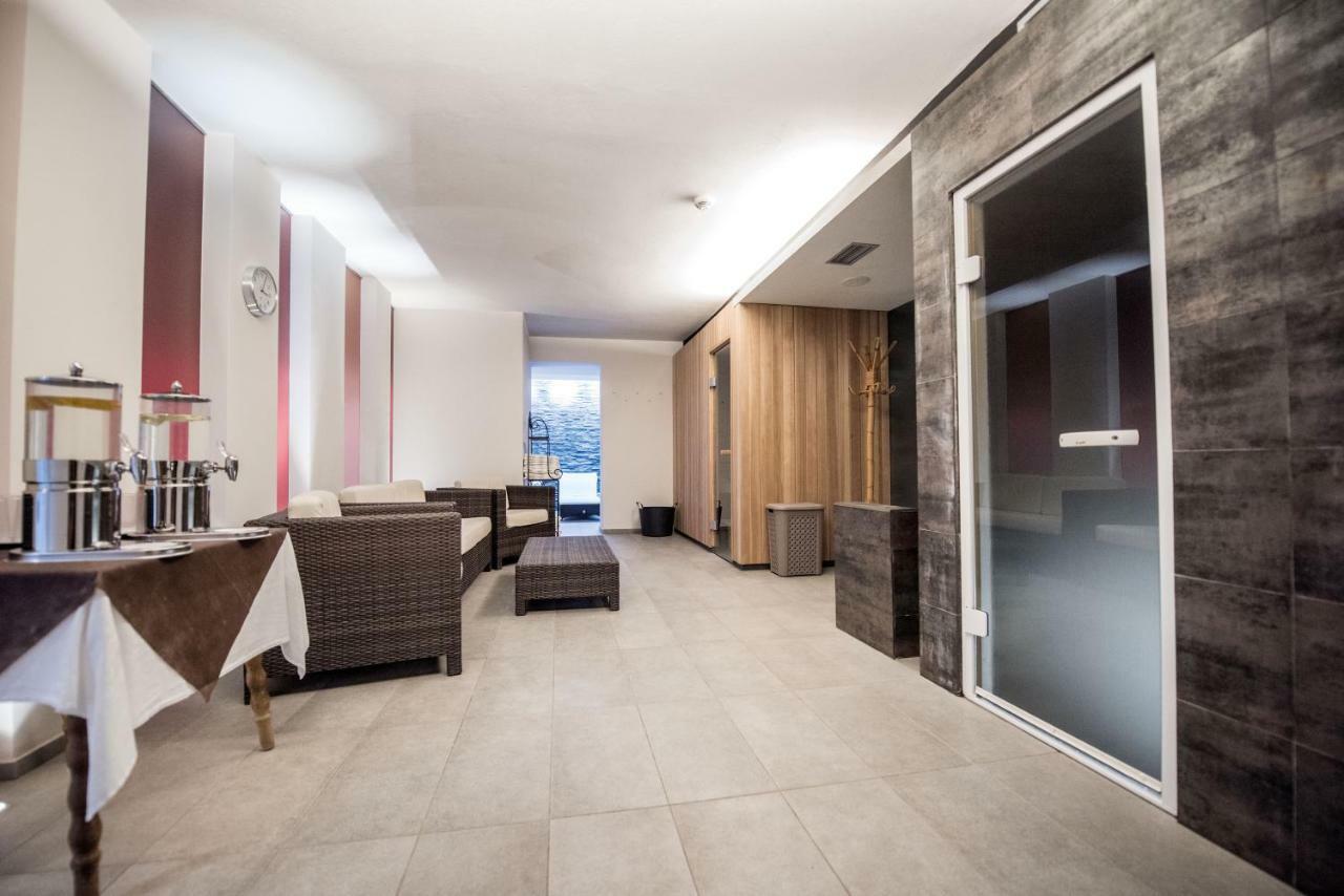 Hotel Krondlhof Brunico Eksteriør bilde